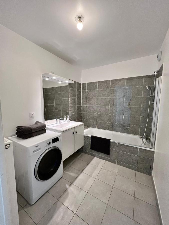 Newwilliam Apartment Serris Luaran gambar