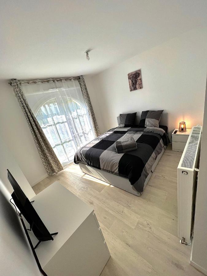 Newwilliam Apartment Serris Luaran gambar